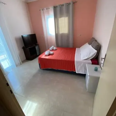 Apartament Fotis And Linda In *